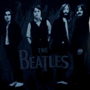 beatles anthology 3 store poster photo 1969 vintage S woman tee - revolution